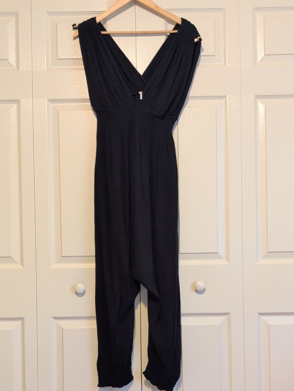 Free People Black Sleeveless V-Neck Jumpsuit Romper Lightweight